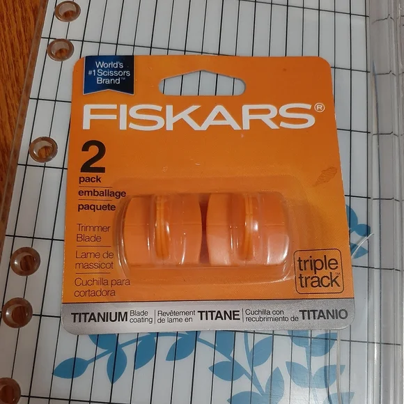 Paper Cutter - Picture 3 of 3